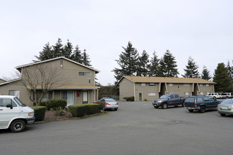 Sandman IV in Lakewood, WA - Building Photo - Building Photo