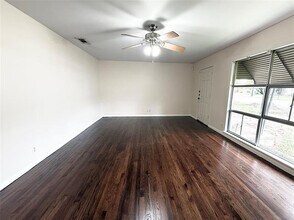 801 Mulkey Ln in Denton, TX - Building Photo - Building Photo