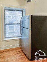 518 W Cornelia Ave, Unit 116 in Chicago, IL - Foto de edificio - Building Photo