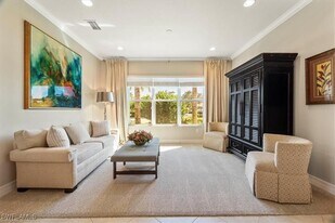 6670 Marbella Ln in Naples, FL - Building Photo