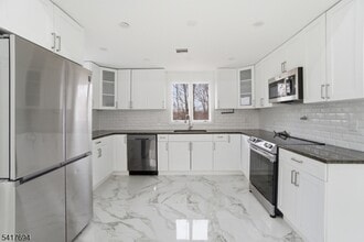 67 Nolans Point Rd in Jefferson, NJ - Building Photo - Building Photo