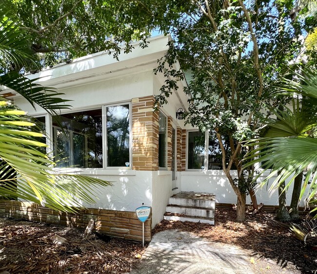 property at 5415 N Flagler Dr