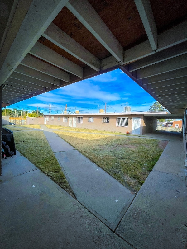 4426 Moonlight Ave-Unit -Apartment No 8 in El Paso, TX - Building Photo - Building Photo