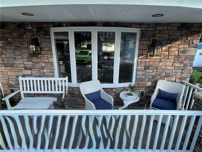 property at 4171 Linden Cir