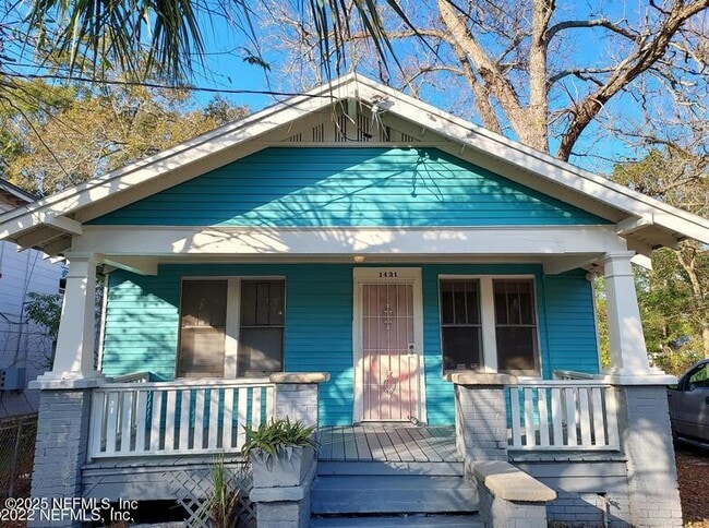 property at 1431 W 26th St