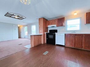 308 Sunshine Dr in Rocky Mount, NC - Building Photo - Building Photo