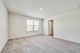 305 Marsh Ln in Princeton, TX - Building Photo - Building Photo
