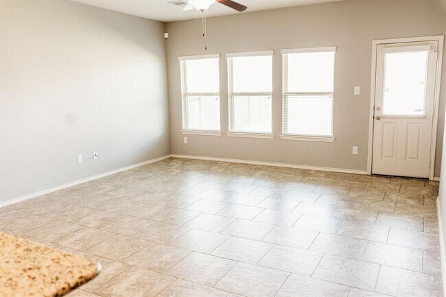106 Meadow Mill Dr in Conroe, TX - Building Photo - Building Photo