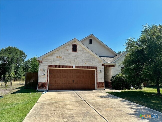 413 Hunters Hill Dr