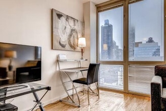 400 E 66th St, Unit ID1016393P in New York, NY - Foto de edificio - Building Photo