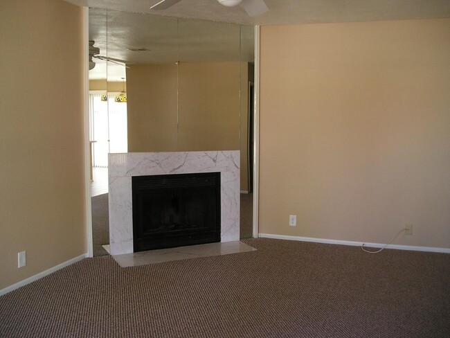 601 W Tonopah Dr in Phoenix, AZ - Building Photo - Building Photo