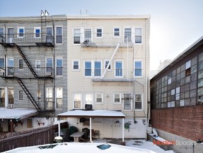 533 47th Rd in Long Island City, NY - Building Photo - Building Photo