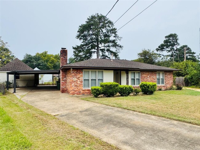 property at 6443 Yates Ct