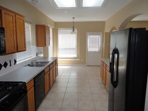 17207 Rancho Verde Way in Houston, TX - Foto de edificio - Building Photo