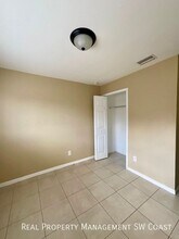 726 Harold Ave S in Lehigh Acres, FL - Building Photo - Building Photo