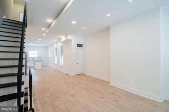 1606 Wharton St in Philadelphia, PA - Building Photo - Building Photo
