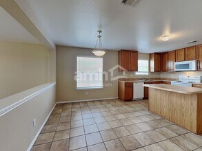 6806 Caribou Creek in San Antonio, TX - Foto de edificio - Building Photo