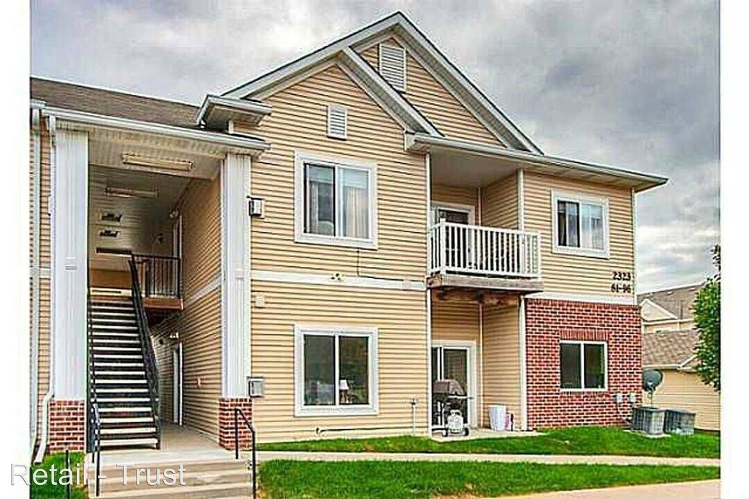 2323 E Porter Ave-Unit -Unit 67 in Des Moines, IA - Building Photo