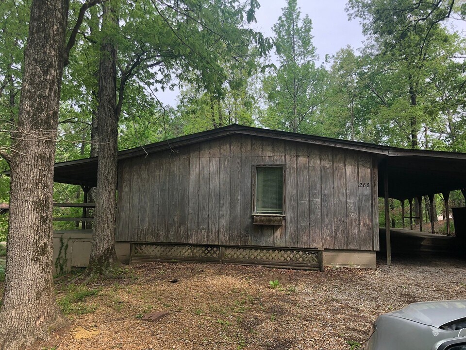 268 Co Rd 1015 in Tupelo, MS - Building Photo