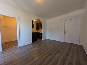 2936 W Palmer St in Chicago, IL - Building Photo - Building Photo