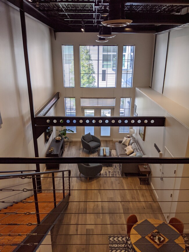 112 S 12th St, Unit B
