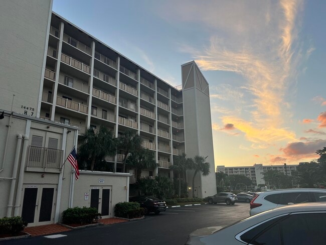 14475 Strathmore Ln in Delray Beach, FL - Building Photo - Building Photo