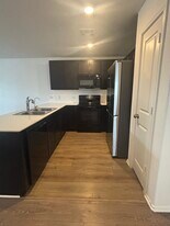 244 Texas Angel Wy in Jarrell, TX - Building Photo