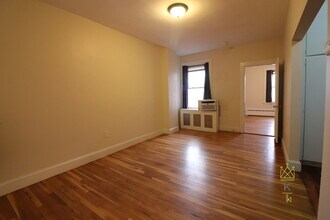 181 Winthrop Rd in Brookline, MA - Building Photo - Building Photo