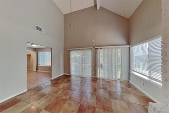 4726 Green Trail Dr in Houston, TX - Building Photo - Building Photo