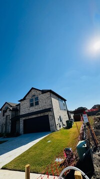 923 Pilatus Ln in Rockwall, TX - Foto de edificio - Building Photo