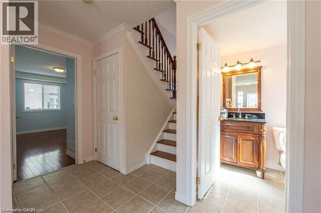 507 American Beech Ave in Waterloo, ON - Building Photo - Building Photo