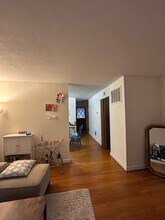 205 Sunrise Ln in Chapel Hill, NC - Building Photo - Building Photo