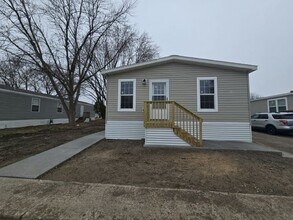 35 115th Ln NE in Minneapolis, MN - Building Photo - Building Photo