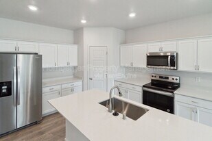 5508 W Jamestown Ln in Spokane, WA - Building Photo