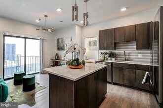 421 S Broadway in Baltimore, MD - Building Photo - Building Photo