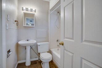 2513 25th St in Lubbock, TX - Building Photo - Building Photo