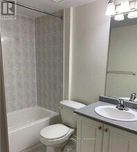 108 Louisbourg Way in Markham, ON - Building Photo - Building Photo