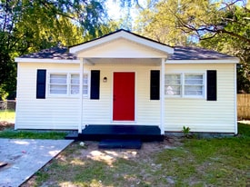 717 Cornelia Dr in Warner Robins, GA - Building Photo