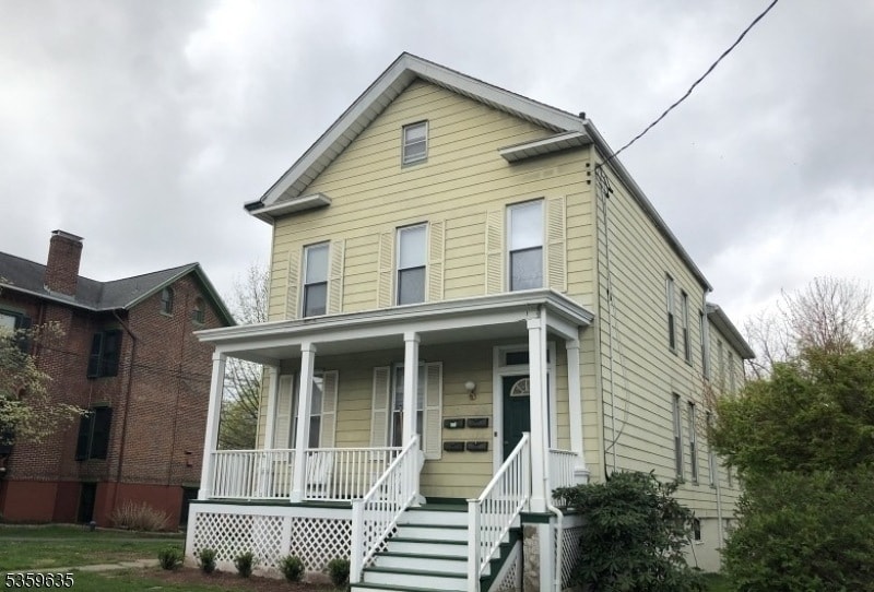 60 Park Ave in Flemington, NJ - Building Photo