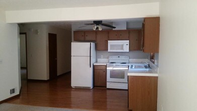 4197 Bradley Dr SW in Snellville, GA - Building Photo - Building Photo