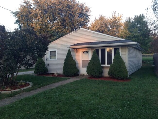 property at 2730 Dorothy Ave NE