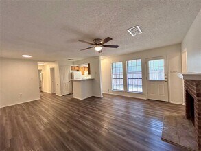 9315 Kempler Dr in Austin, TX - Building Photo - Building Photo