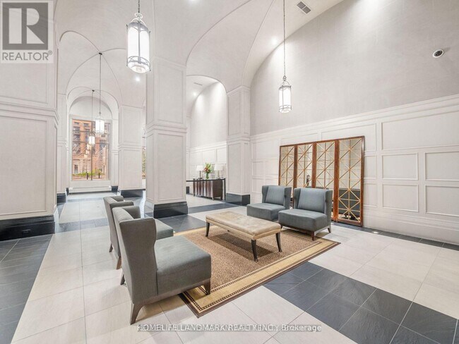 388 Prince of Wales Dr in Mississauga, ON - Building Photo - Building Photo