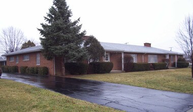 1790-1796 Ridgecliff Rd in Upper Arlington, OH - Building Photo - Building Photo