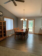 1120 Lewis Ave SW in Hutchinson, MN - Building Photo - Building Photo