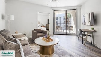 1001 E Playa Del Norte Dr in Tempe, AZ - Building Photo