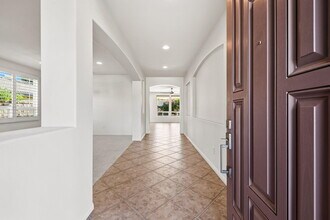 196 Via San Lucia in Rancho Mirage, CA - Building Photo - Building Photo