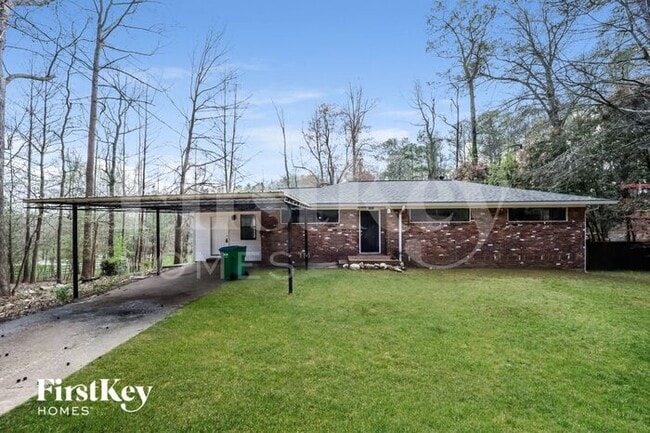 property at 2625 Sherwood Dr