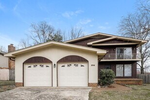 204 Redondo Ct N in Hendersonville, TN - Building Photo