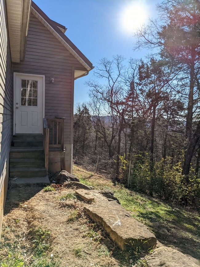 11438 Boone Trail in Marthasville, MO - Building Photo - Building Photo